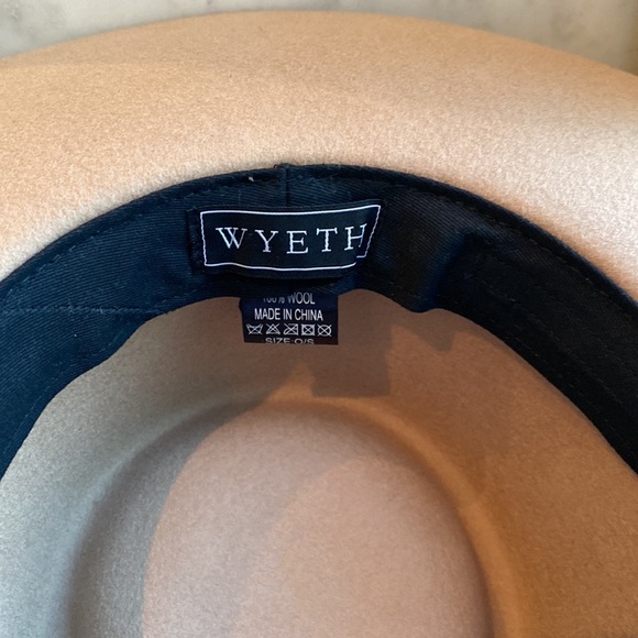 Wyeth hat - Picture 3 of 6